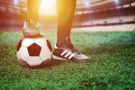 澄清退役传,将视身体状,况再做决定,星空体育平台,星空体育官方网站,星空体育登录入口,星空体育app下载